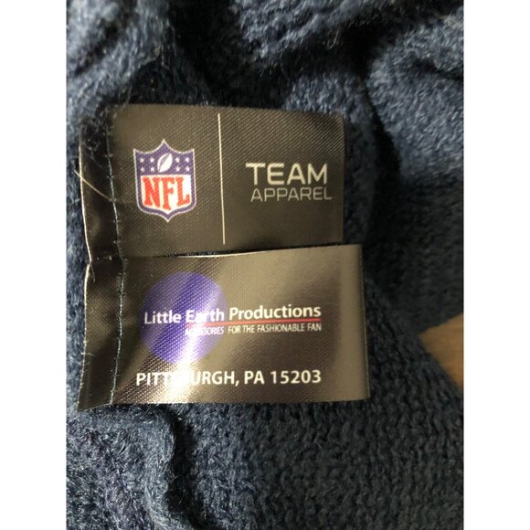NFL Team Apparel Women’s Football Shawl North Carolina Sweater Poncho Blue - Picture 4 of 5